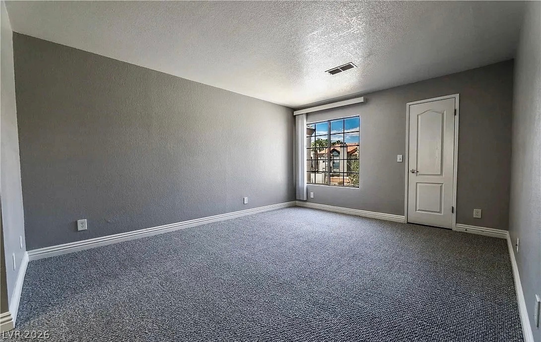 Photo 21 of 33, 2700 N Rainbow Boulevard #2137