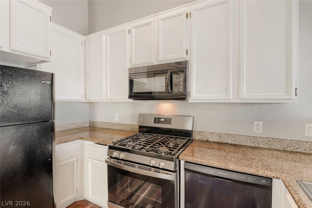 Photo 10 of 29, 3318 N Decatur Boulevard #2121