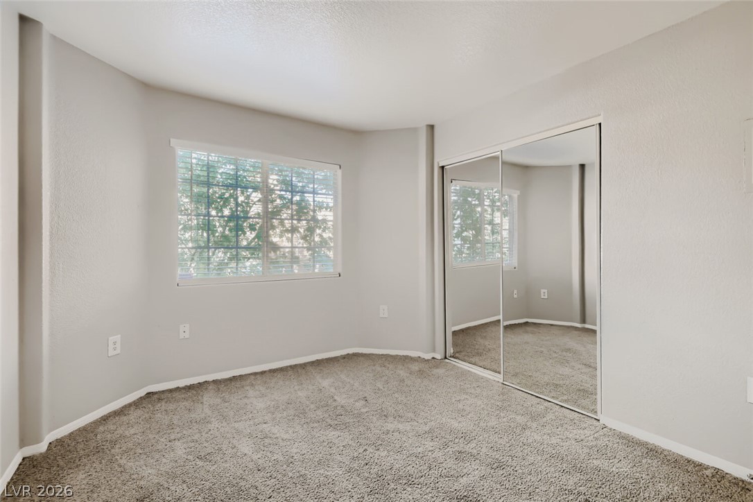 Photo 21 of 29, 3318 N Decatur Boulevard #2121