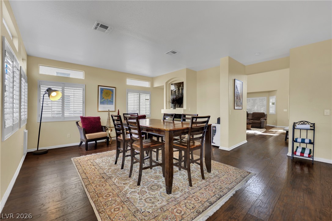 Photo 7 of 49, 3214 Rutledge Drive