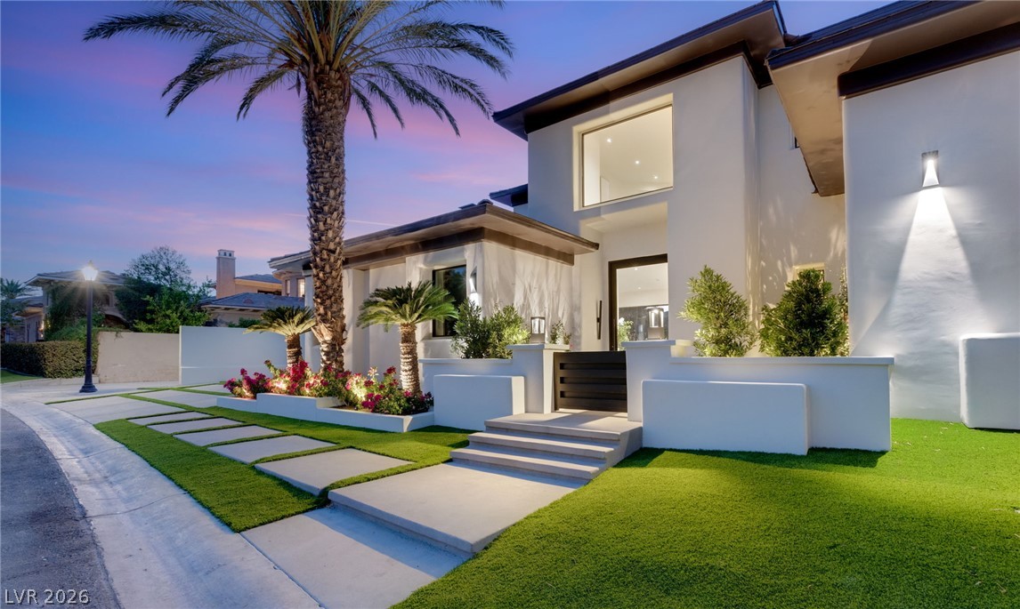 Photo 30 of 35, 301 N Royal Ascot Drive
