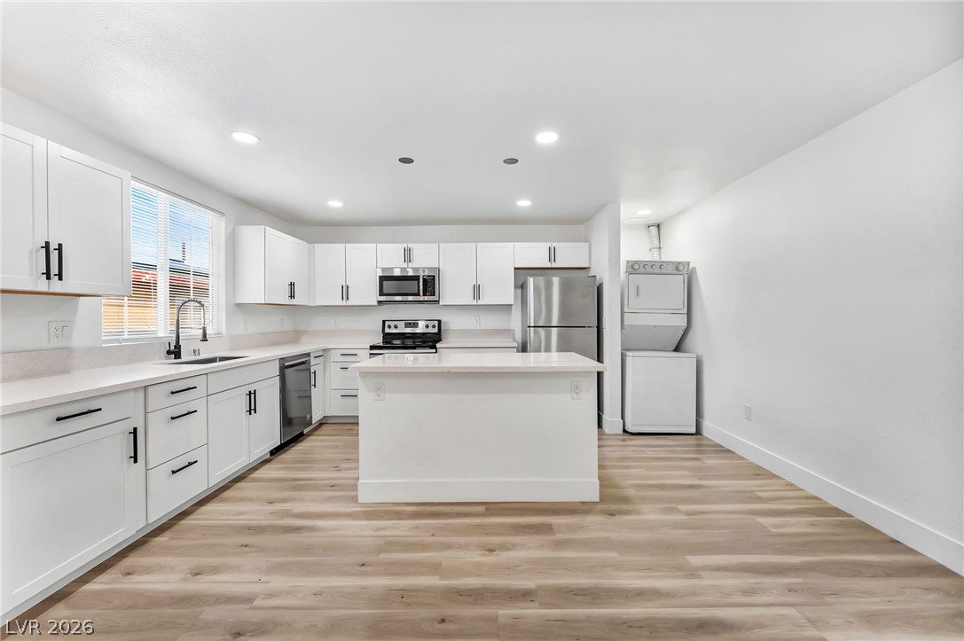 Photo 21 of 32, 724 N 9th Street