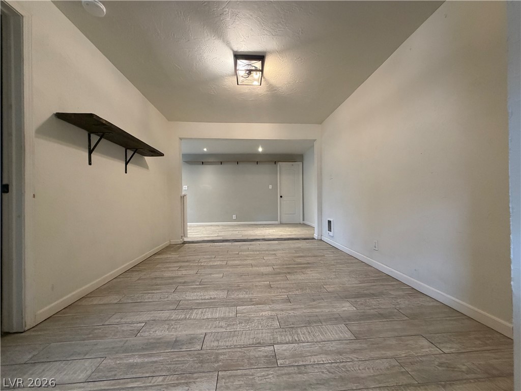 Photo 9 of 35, 1298 Avenue H