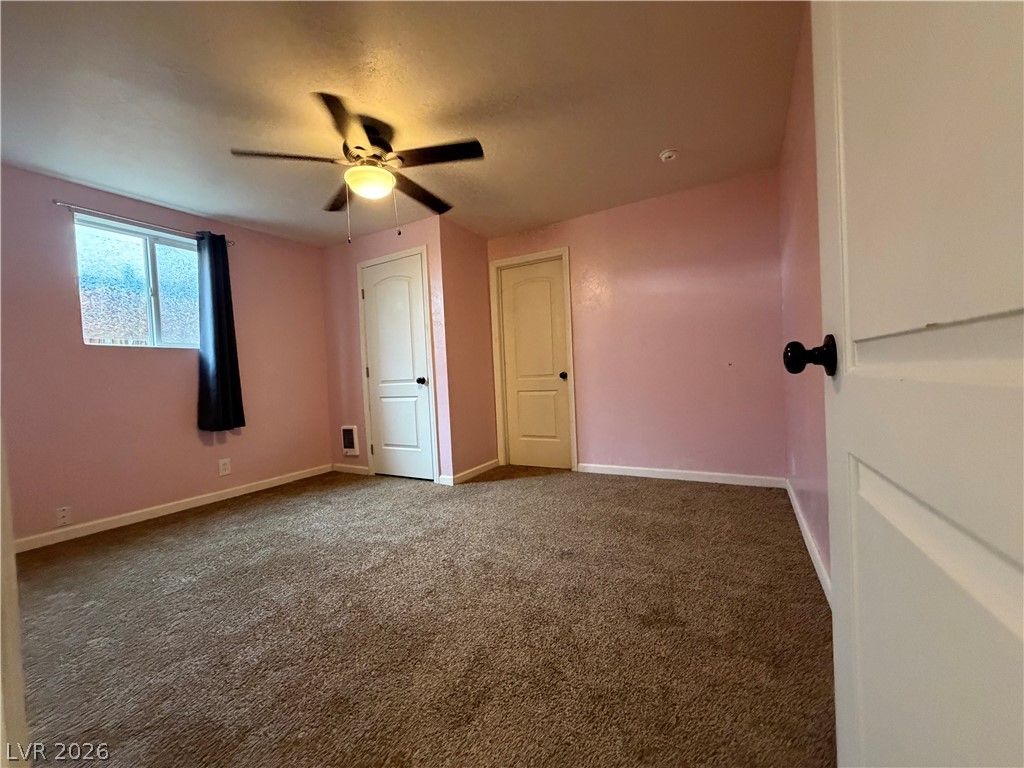 Photo 17 of 35, 1298 Avenue H