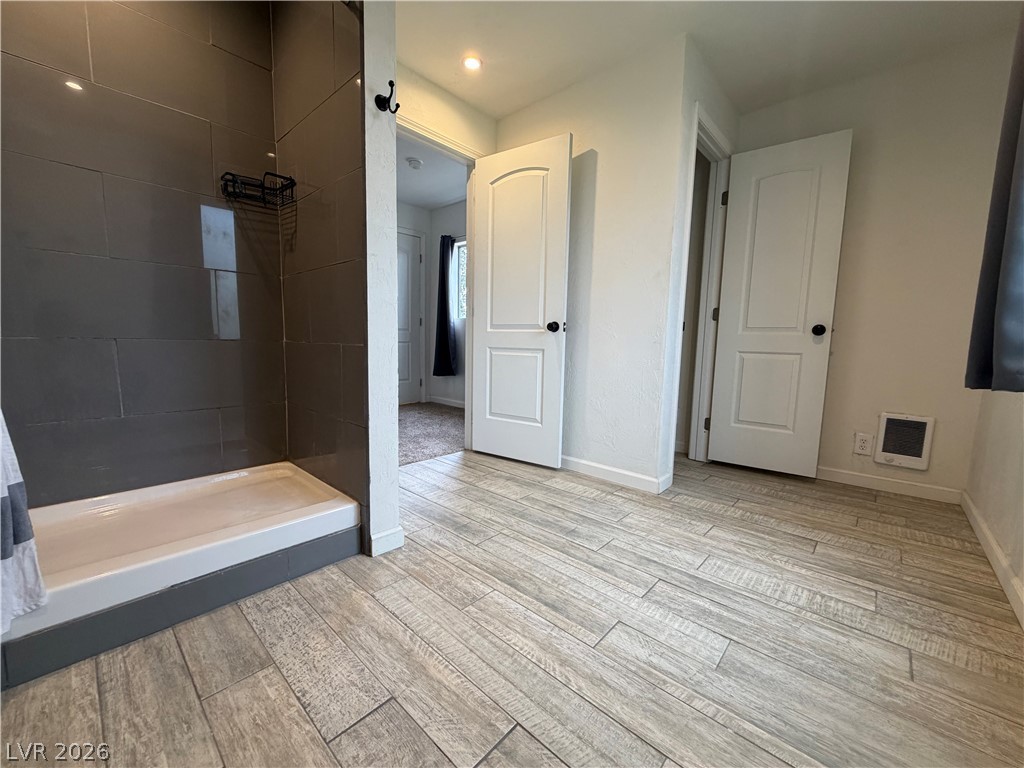 Photo 27 of 35, 1298 Avenue H