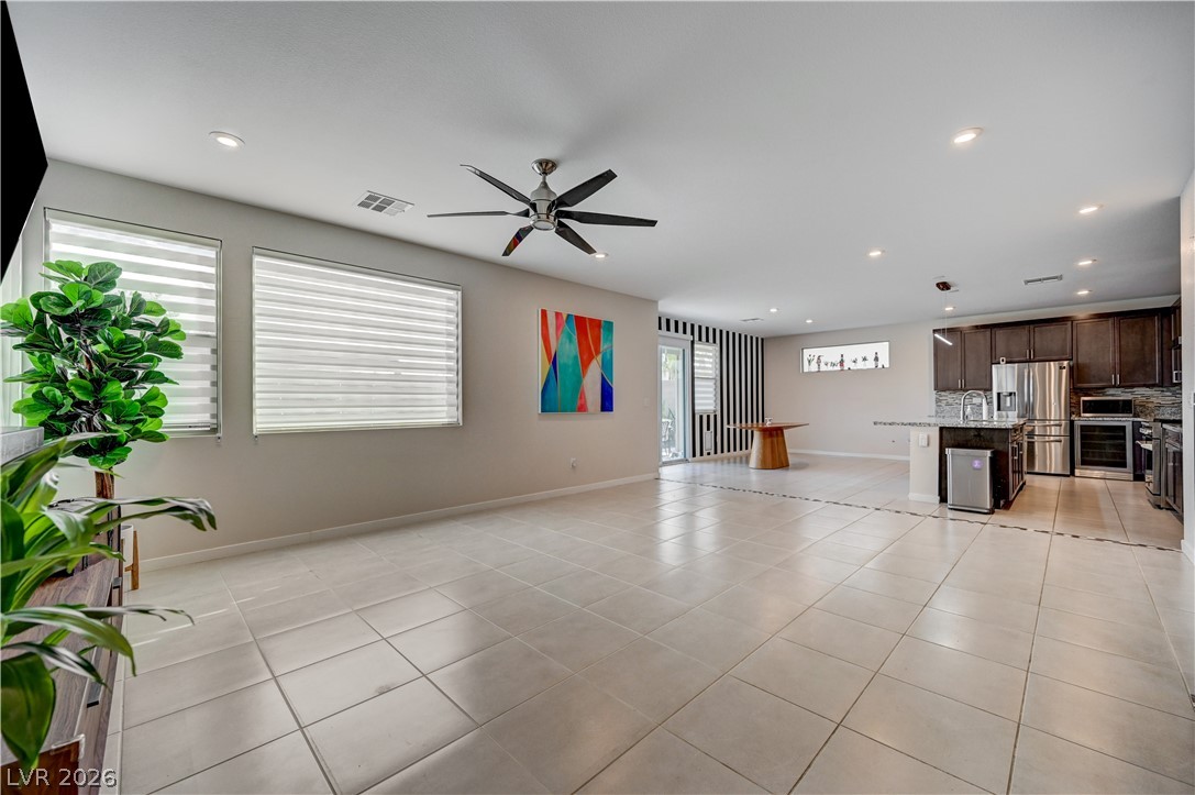 Photo 10 of 49, 6231 Bravestar Court