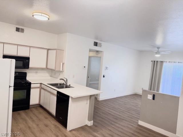 Photo 7 of 18, 5751 E Hacienda Avenue #243