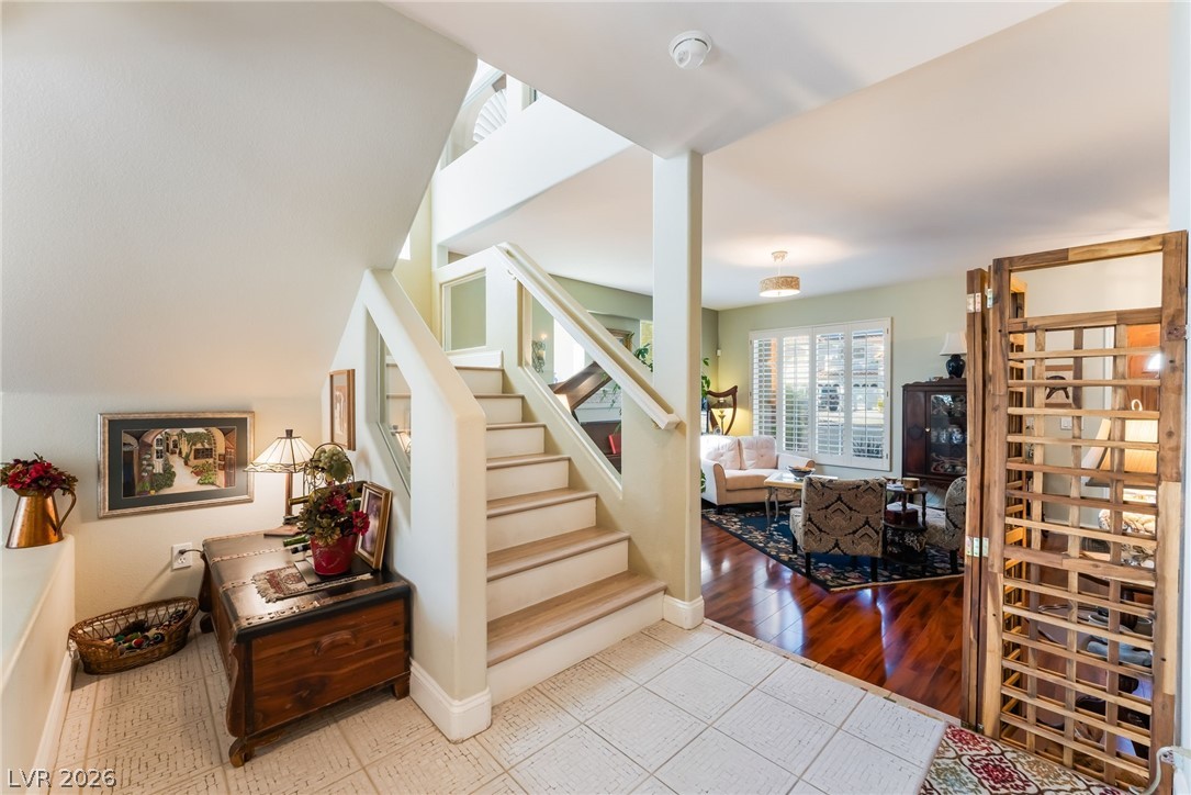 Photo 10 of 51, 6504 Deer Hollow Street