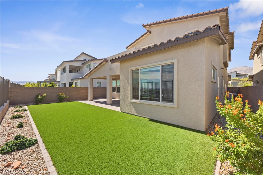 Photo 33 of 93, 484 Crown Mesa Avenue