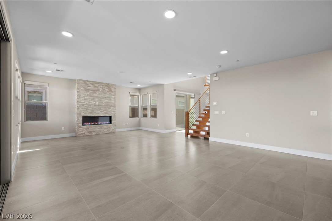 Photo 20 of 93, 484 Crown Mesa Avenue