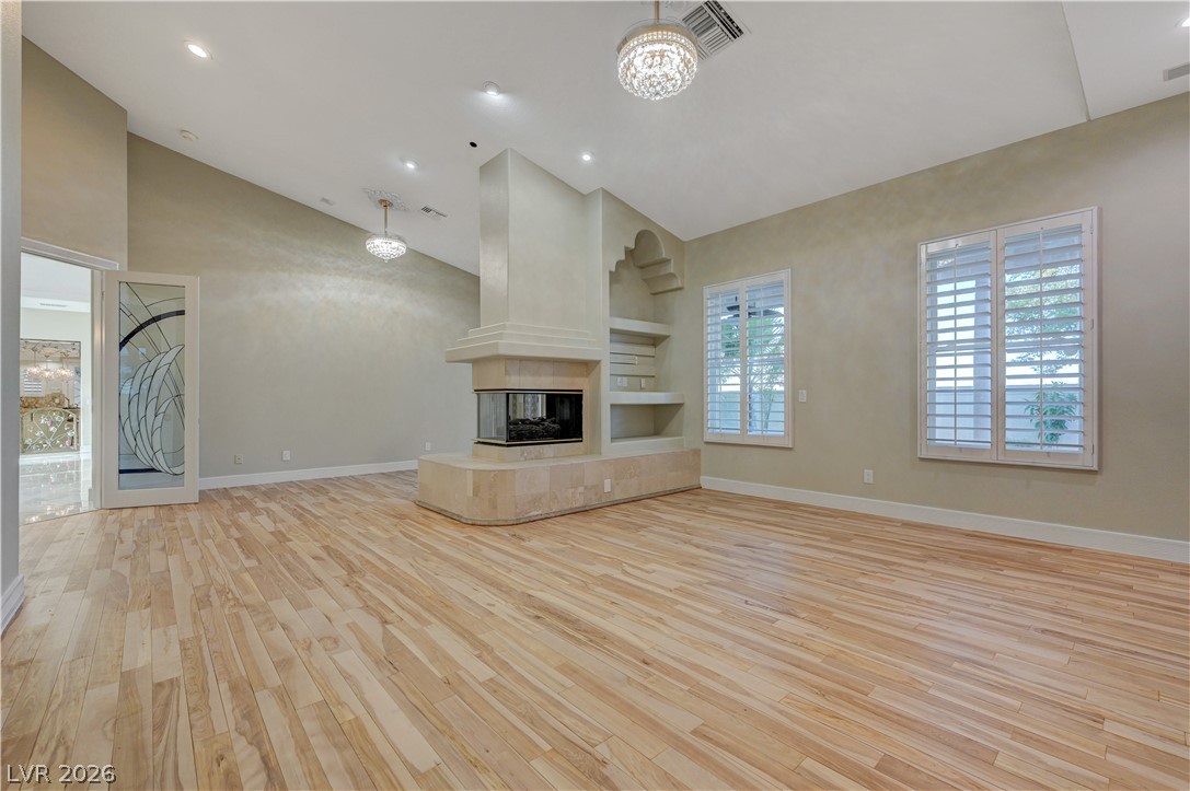 Photo 31 of 96, 6080 Crystal Brook Court