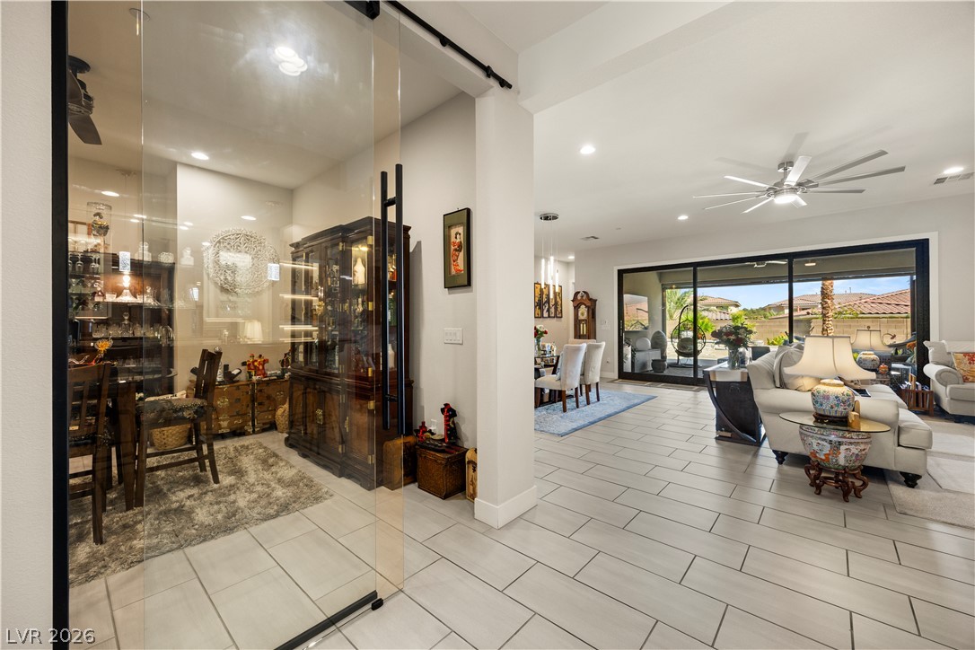 Photo 4 of 50 Garibaldi Way