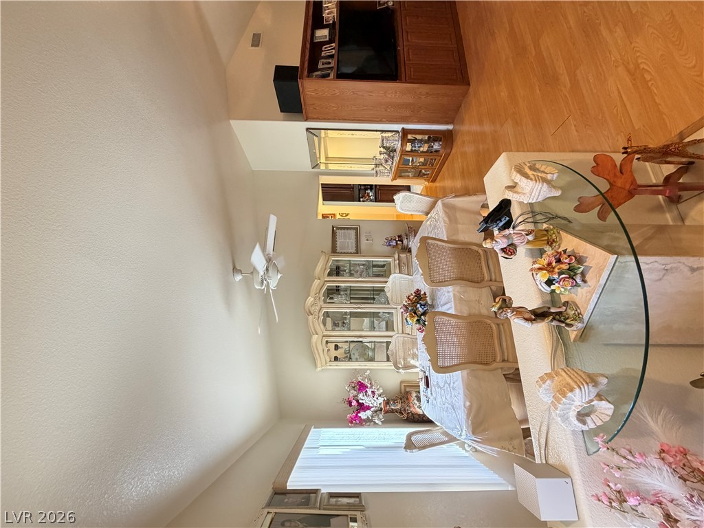 Photo 4 of 10412 Villa Ridge Drive