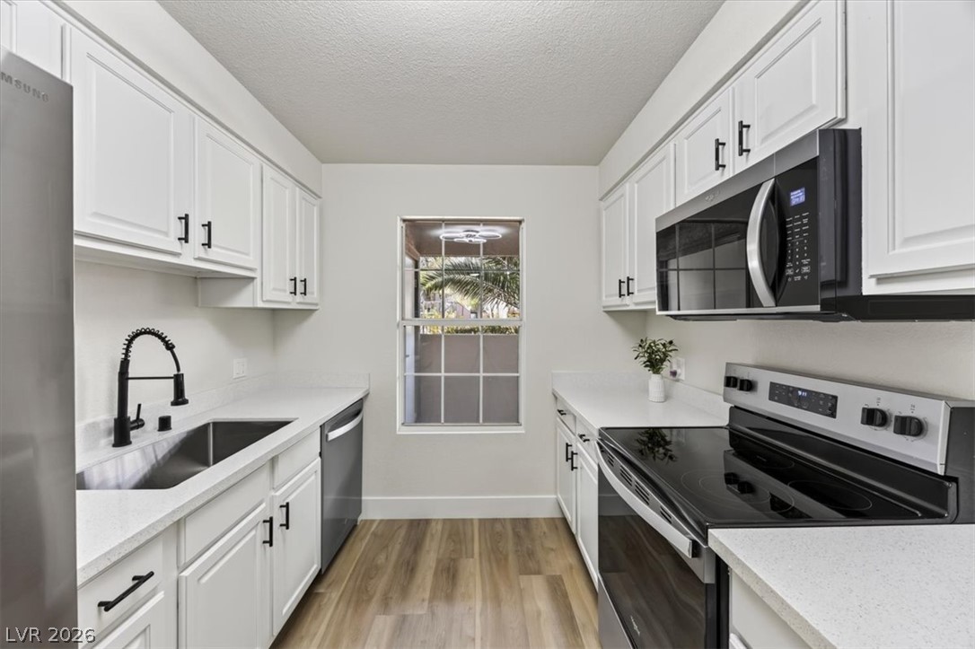 Photo 4 of 2606 S Durango Drive #128