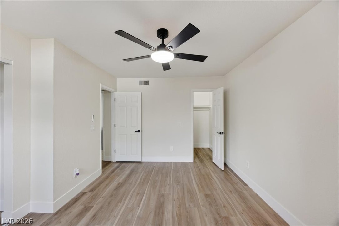 Photo 21 of 31, 2606 S Durango Drive #128