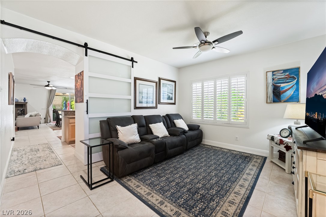 Photo 4 of 2651 Thornview Street