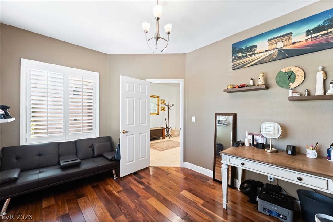 Photo 9 of 33, 2651 Thornview Street