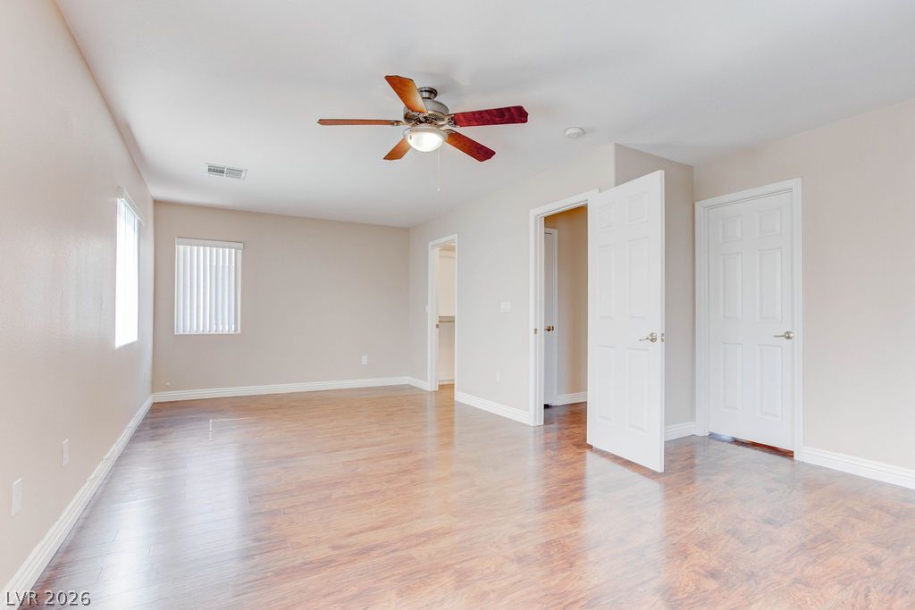 Photo 5 of 9304 Perennial Avenue