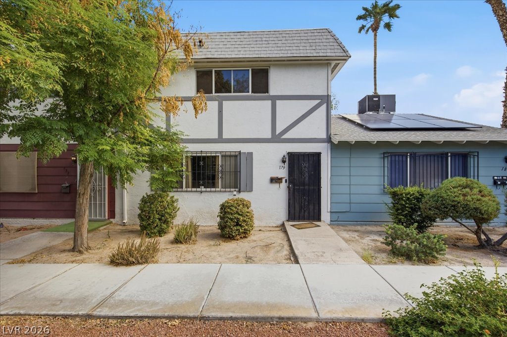 179 Greenbriar Townhouse Way, Las Vegas