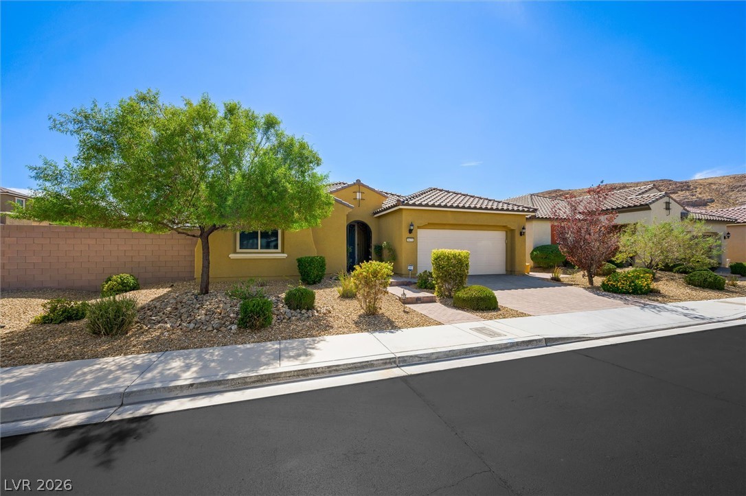 9471 Wild Valley Avenue, Las Vegas 89148