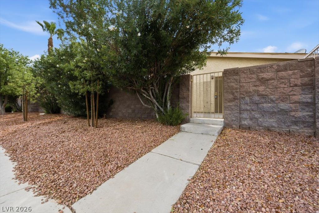 2261 Tall Pine Drive, Las Vegas 89108