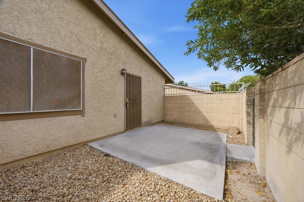 Photo 8 of 28, 2261 Tall Pine Drive