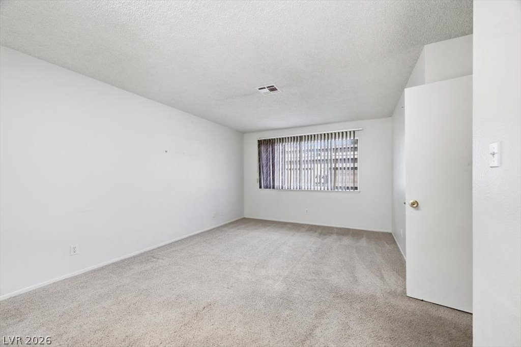 Photo 6 of 28, 2261 Tall Pine Drive