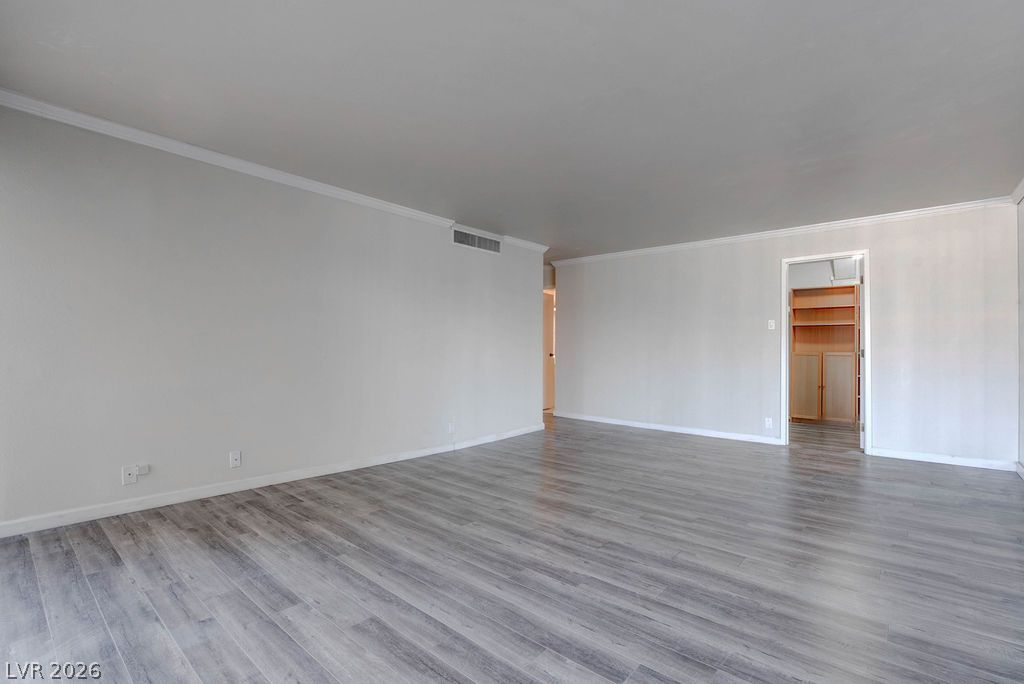 Photo 18 of 38, 3111 Bel Air Drive #3A