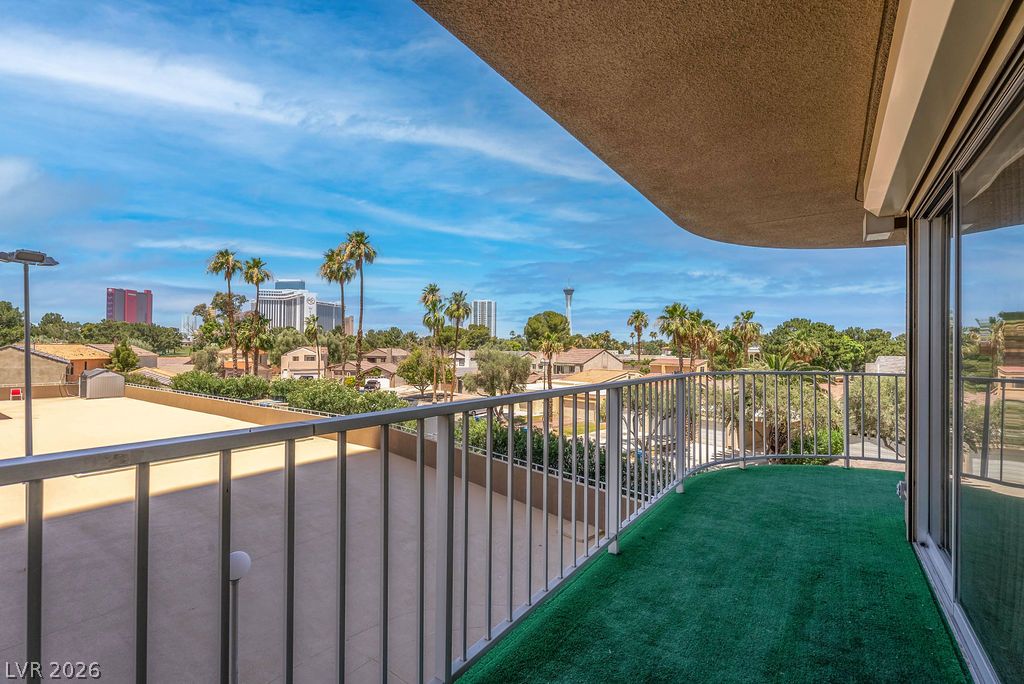 Photo 4 of 3111 Bel Air Drive #3A