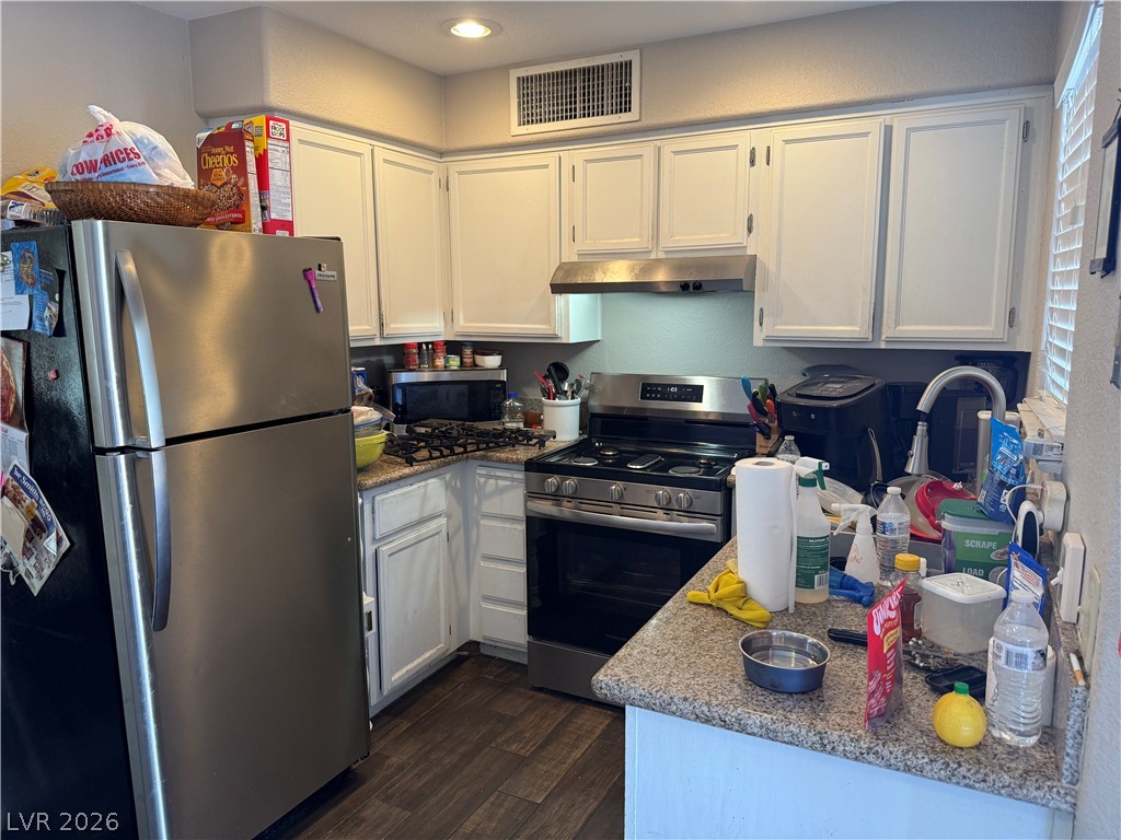 Photo 6 of 9, 8036 Celestial Avenue #101