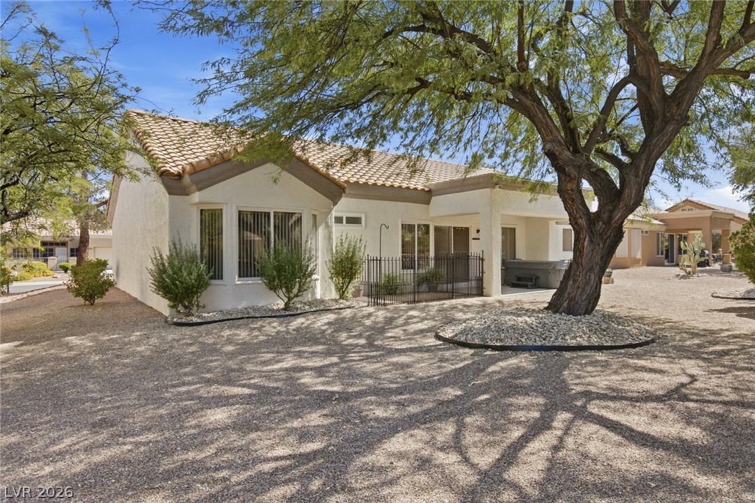 Photo 32 of 90, 2529 Highvale Drive