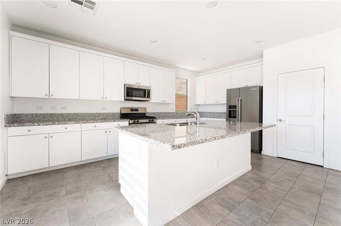 Photo 13 of 65, 6215 Bravestar Court