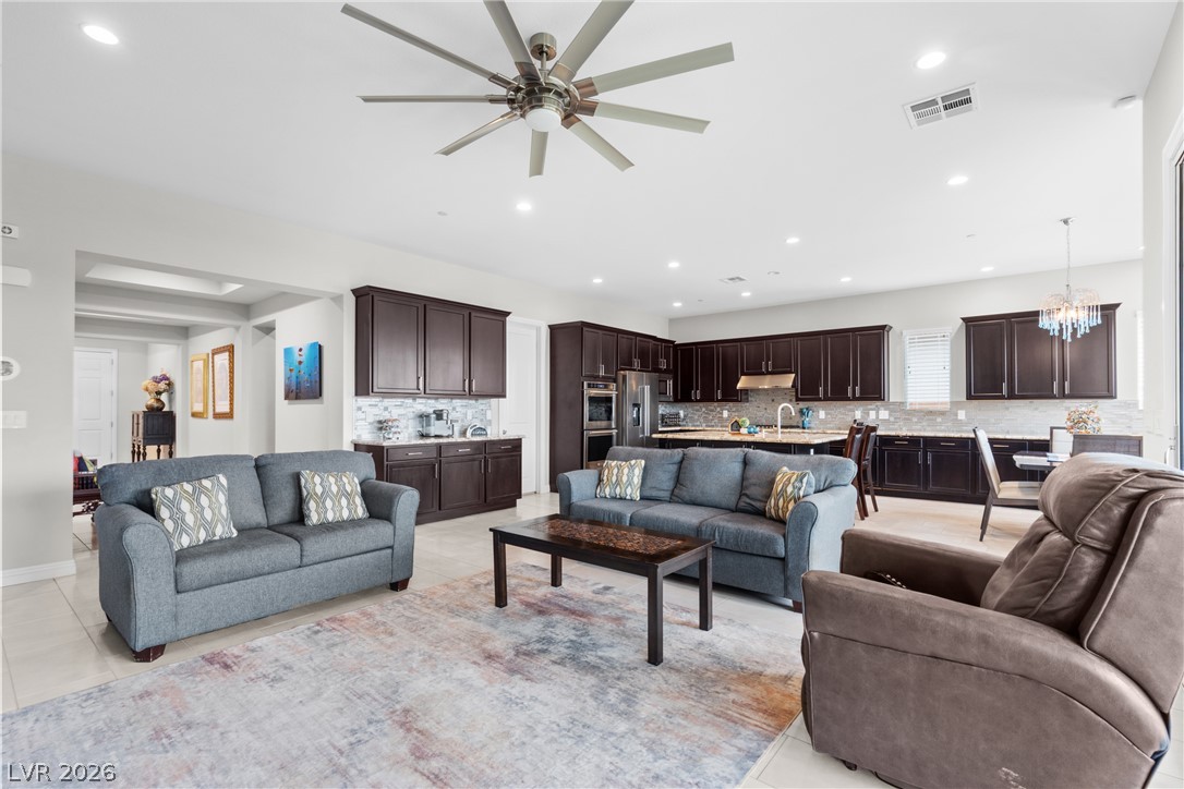 Photo 9 of 56, 3124 Pavilio Drive