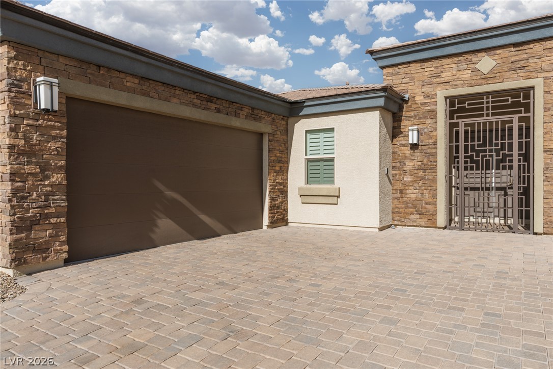 Photo 6 of 76, 10320 Mystic Ledge Court