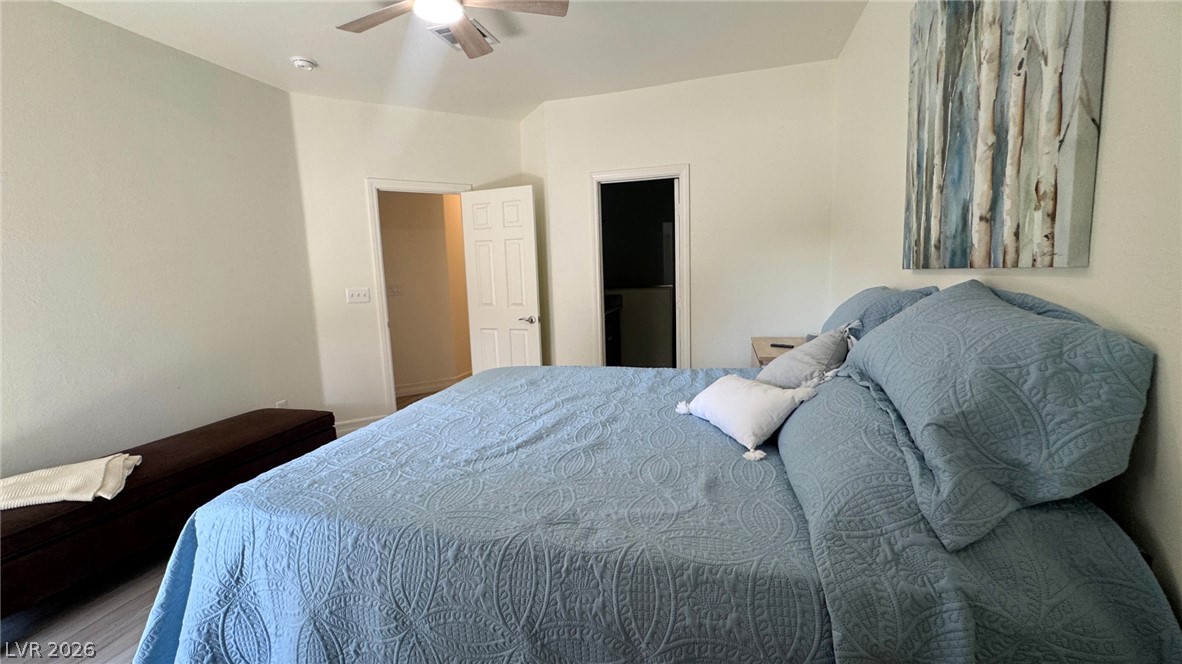 Photo 17 of 40, 8304 Apple Glaze Avenue #203