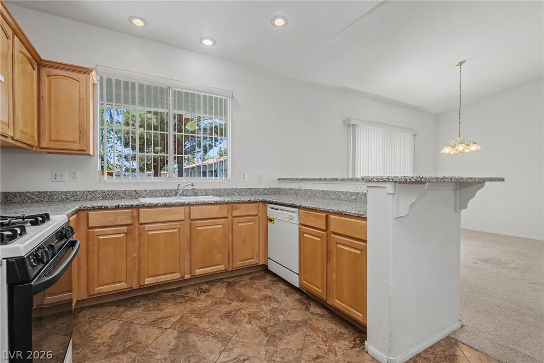 Photo 10 of 36, 8753 Reef Island Court