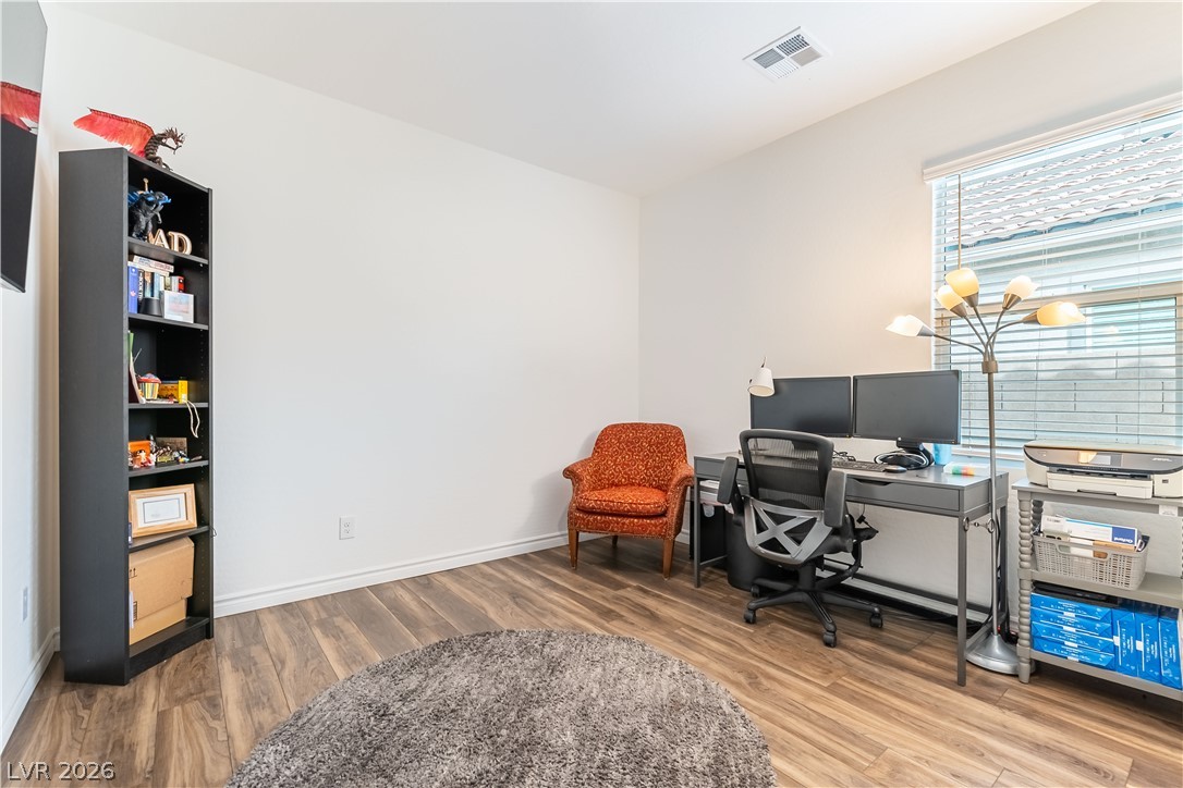 Photo 33 of 56, 3808 Snow Fawn Avenue