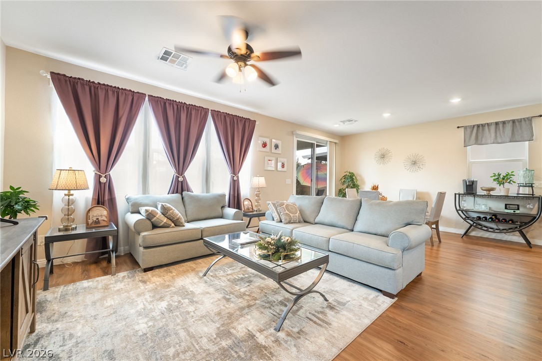 Photo 7 of 44, 7237 Pazienza Avenue
