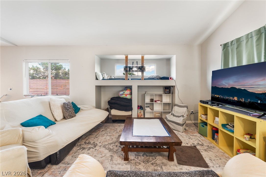 Photo 4 of 5348 Reardon Court