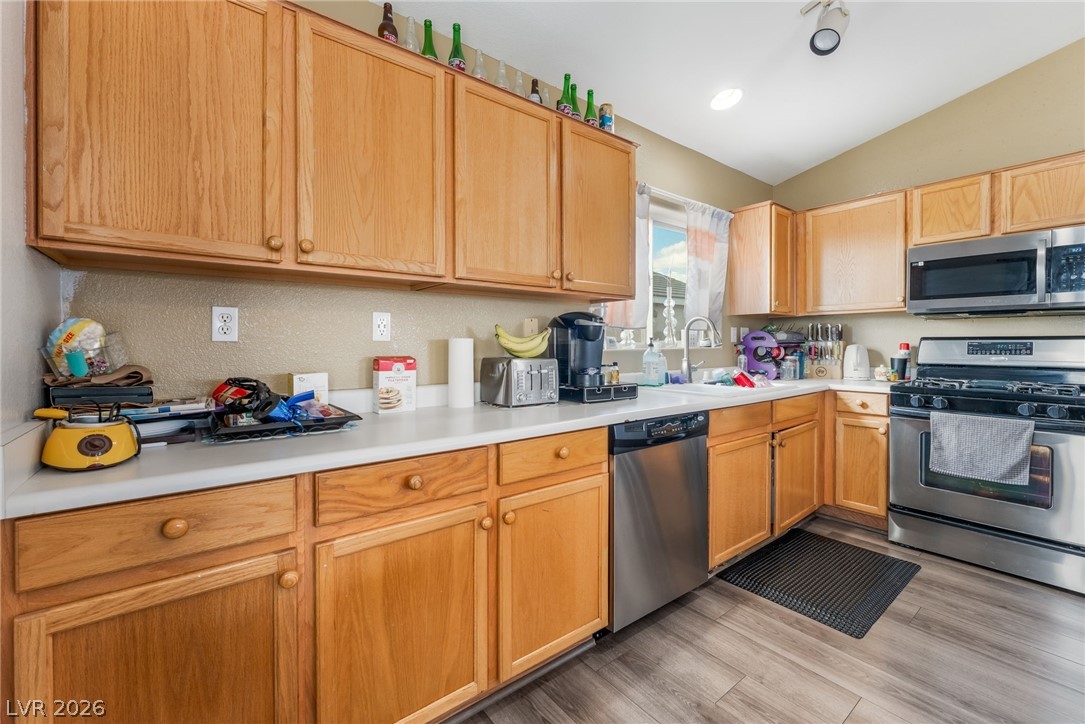 Photo 8 of 32, 5348 Reardon Court