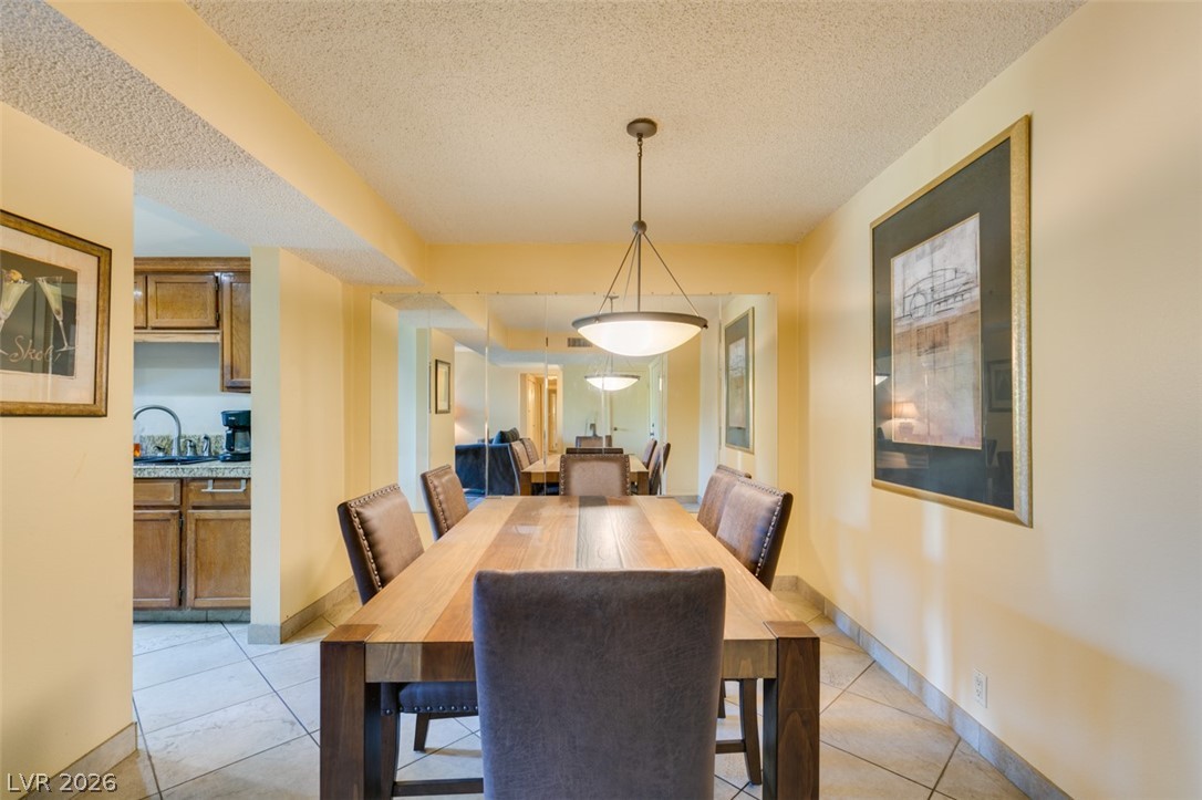 Photo 26 of 43, 730 S Royal Crest Circle #426