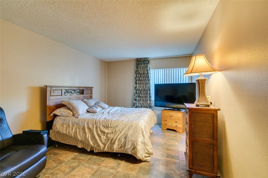 Photo 41 of 43, 730 S Royal Crest Circle #426