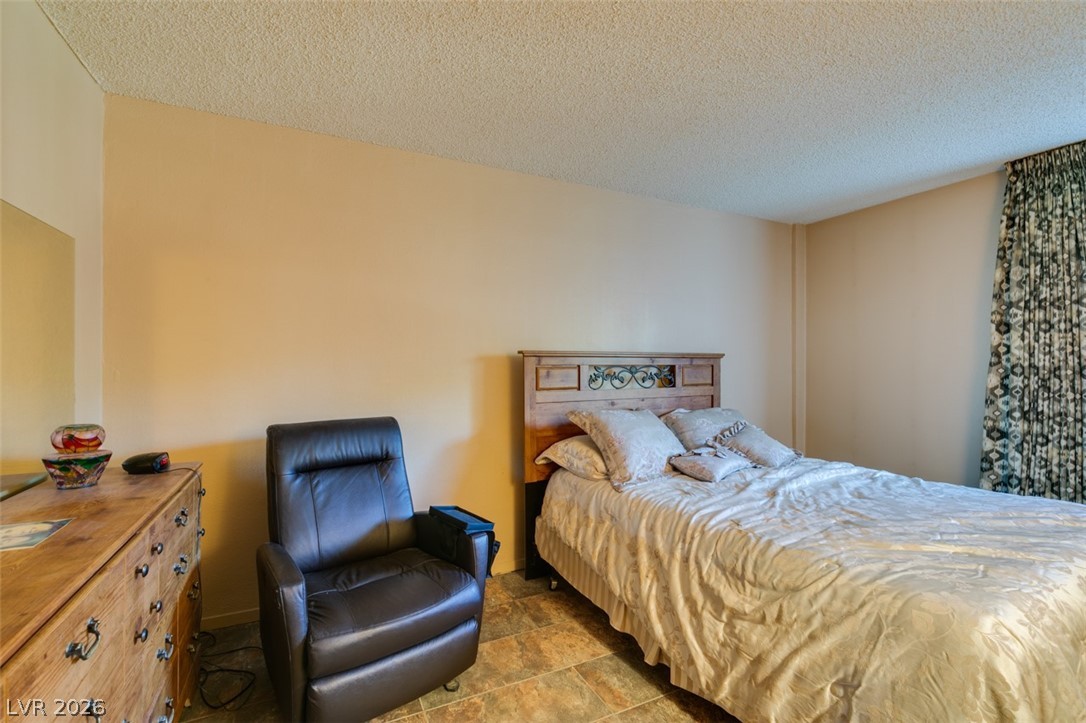 Photo 42 of 43, 730 S Royal Crest Circle #426