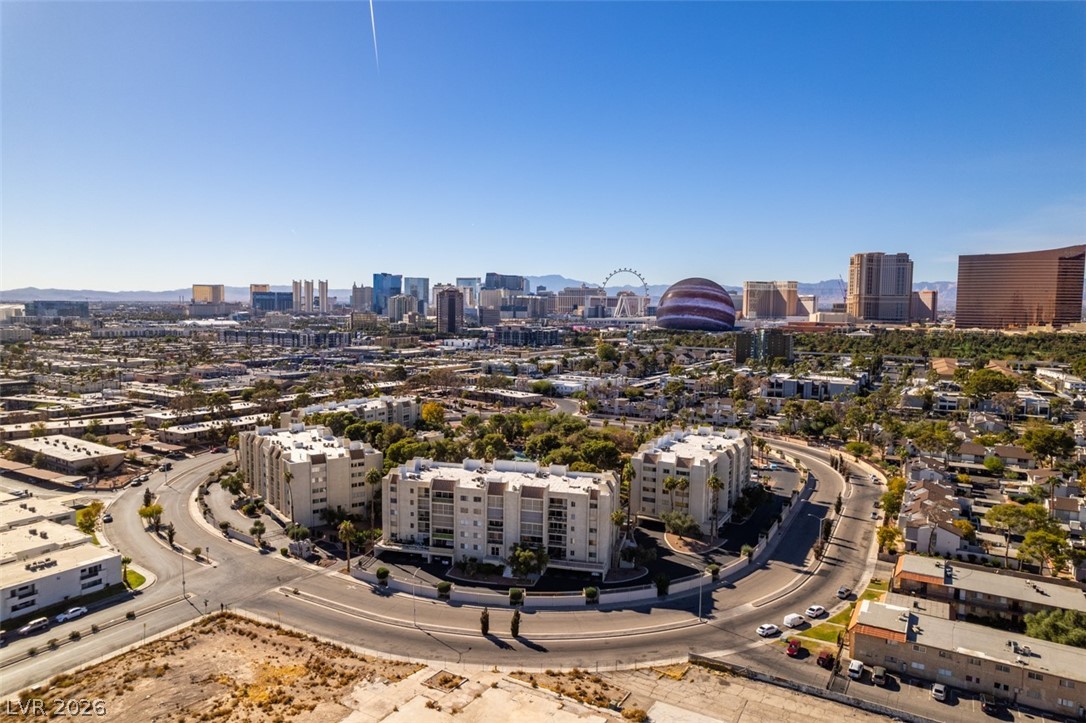 Photo 5 of 730 S Royal Crest Circle #426