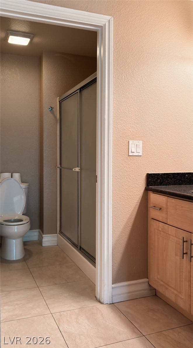 Photo 15 of 59, 210 E Flamingo Road #112