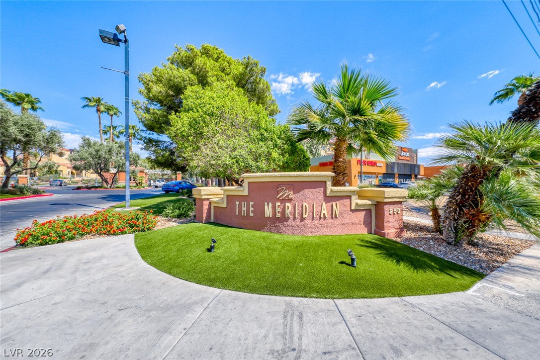 Photo 32 of 59, 210 E Flamingo Road #112