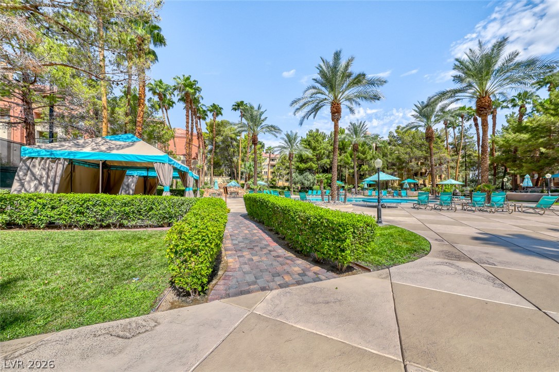 Photo 54 of 59, 210 E Flamingo Road #112