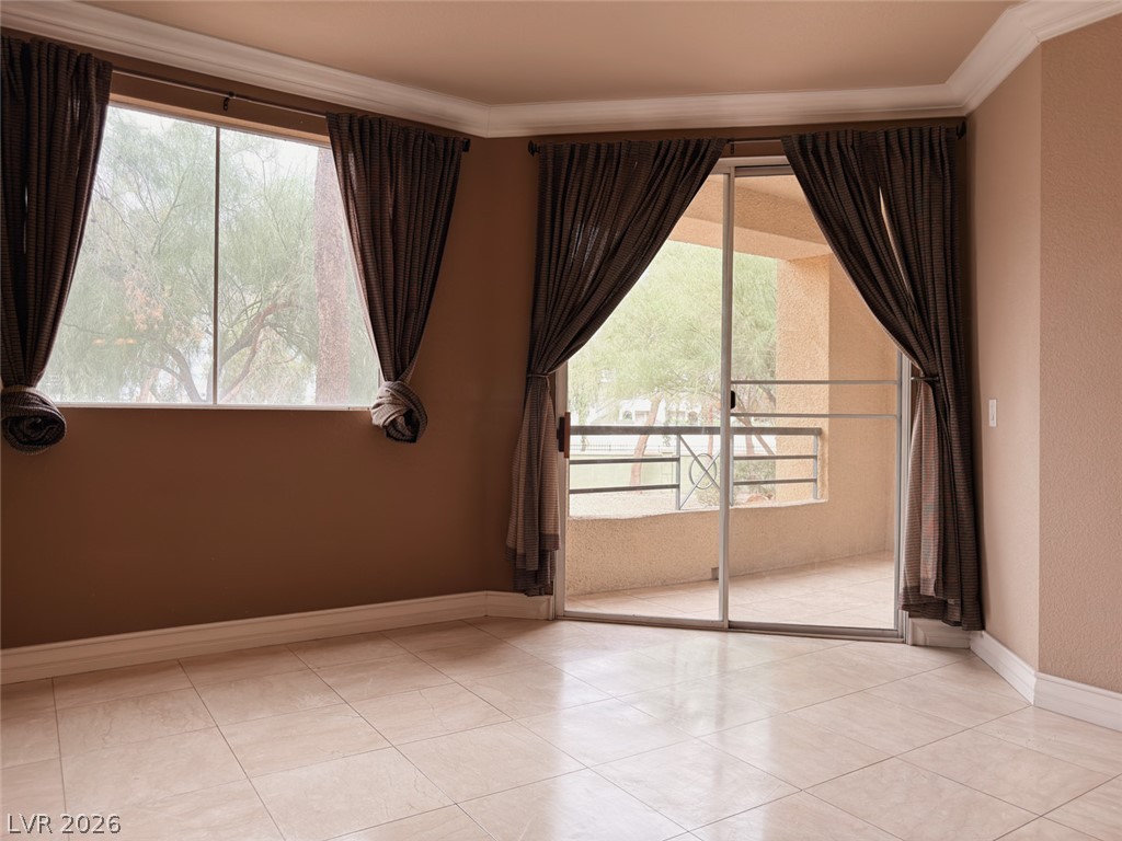 Photo 3 of 210 E Flamingo Road #112