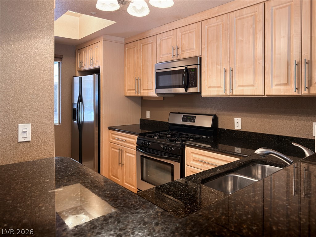 Photo 6 of 59, 210 E Flamingo Road #112