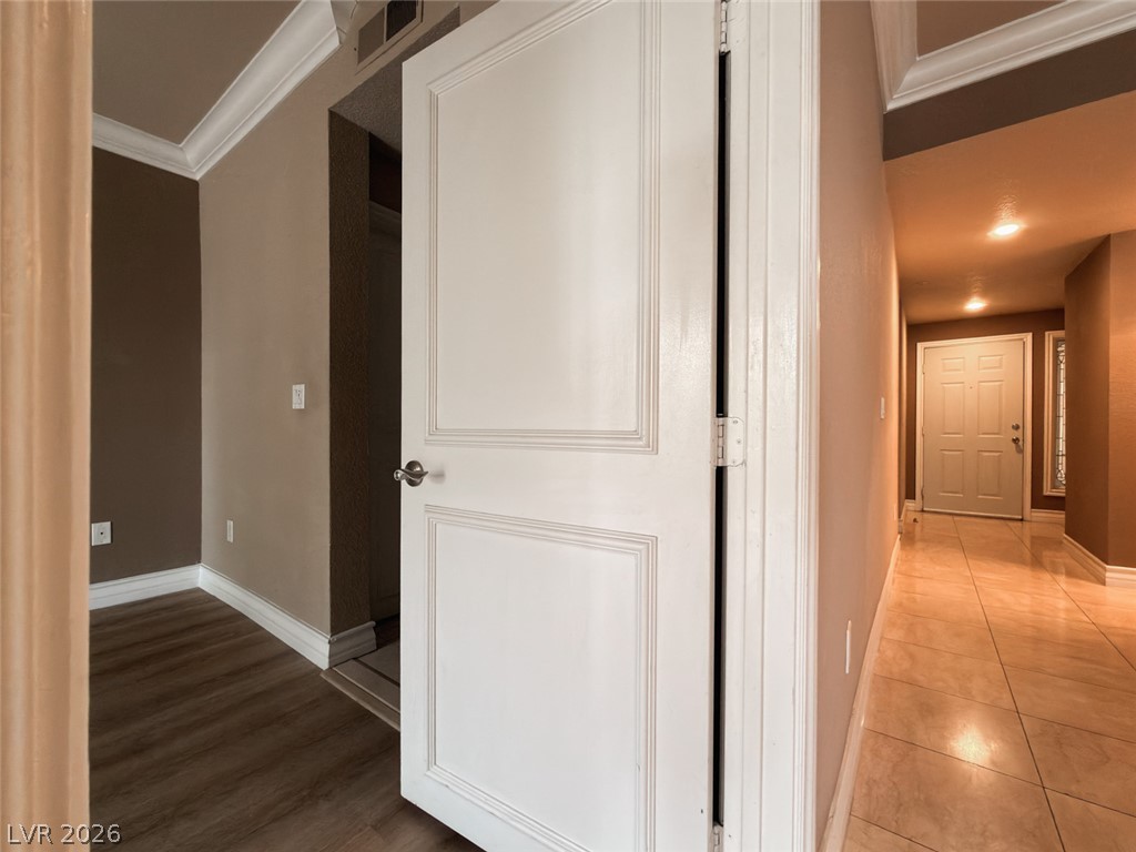 Photo 12 of 59, 210 E Flamingo Road #112
